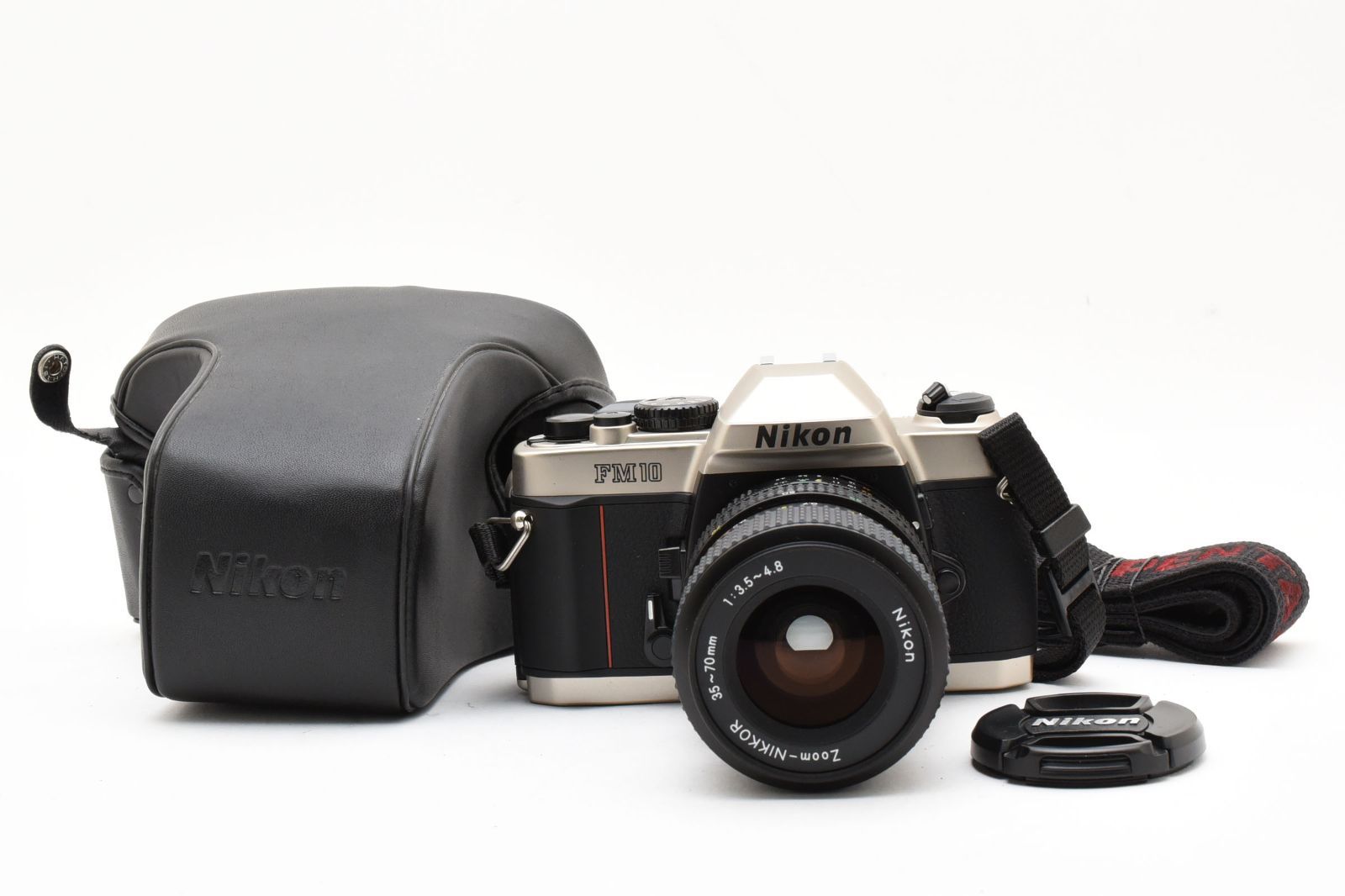 Nikon FM10 一眼レフカメラ 35-70mmレンズ、カメラケース付き Nikon FM10 フィルムカメラ 美品 専用ケース付き 美品 Nikon FM10 zoom