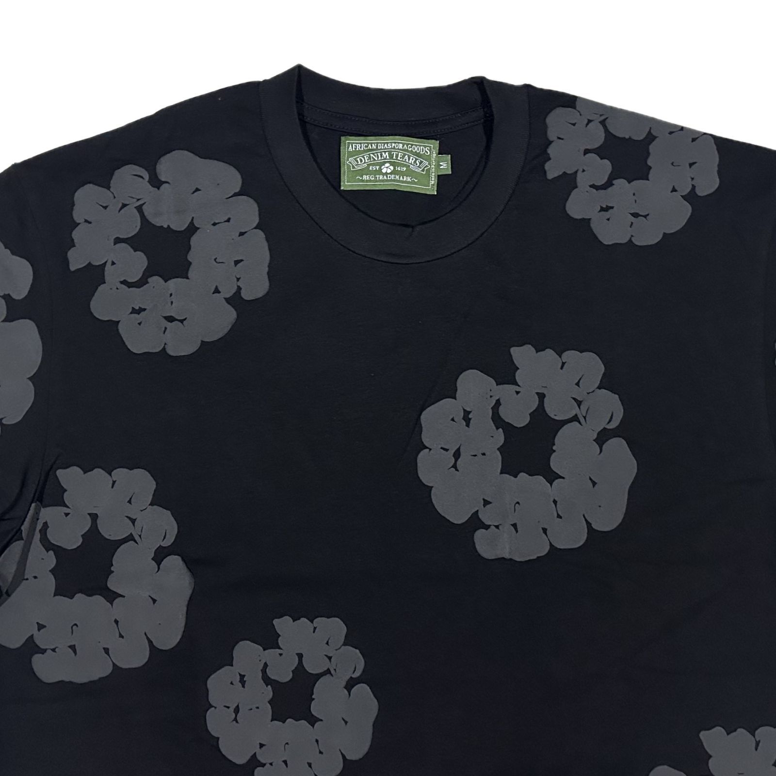 デニムティアーズ フラワープリント 半袖 Tシャツ ブラック/グレー 
