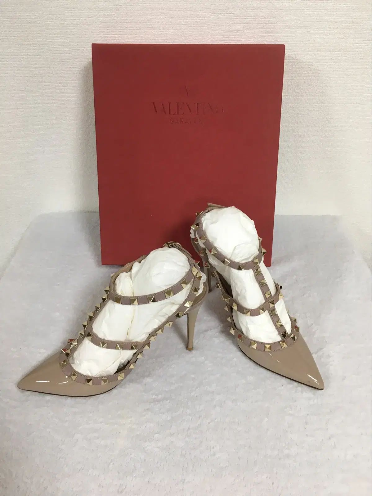 38 サイズ VALENTINO ヴァレンティノ ロックスタッズ サンダル ZW2S0393VNW