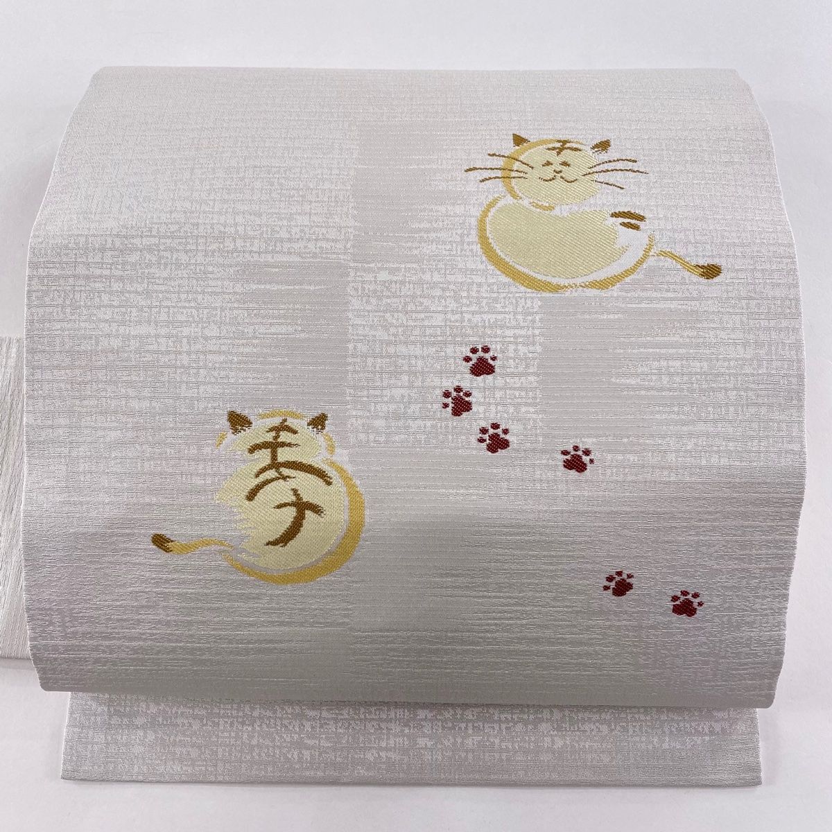 輝い 名古屋帯 美品 【中古】 正絹 ベージュ ハート 猫 名品 仕立て 