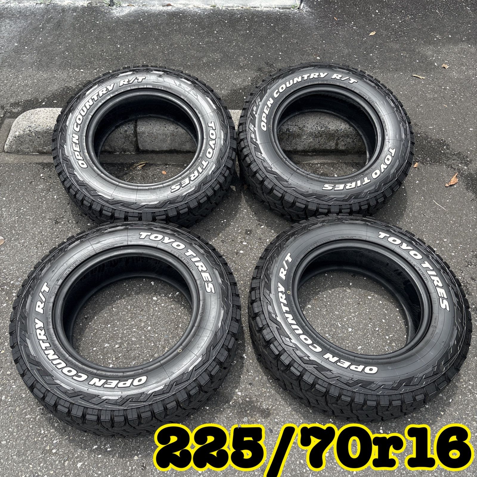 ☆送料込☆バリ溝☆22年☆TOYO オープンカントリーR/T 235/70R16 carport-maluzen_38618