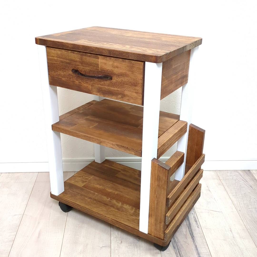 収納力抜群 アンティーク調サイドテーブル 2色