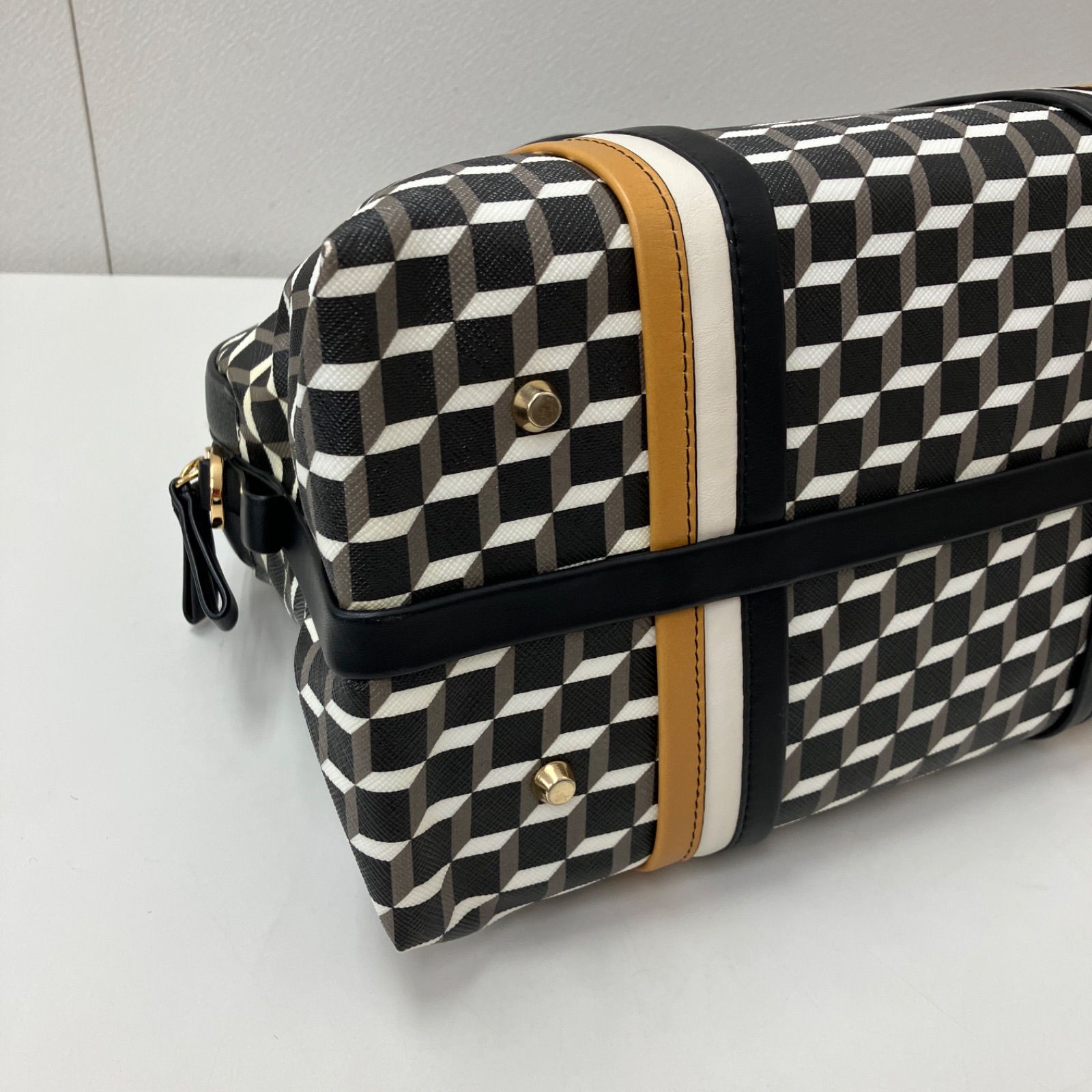【美品】ピエールアルディ　2wayトートバッグ　カーフレザー　高級　ユニセックス 美品】ピエールアルディ2wayトートバッグカーフレザー高級ユニ