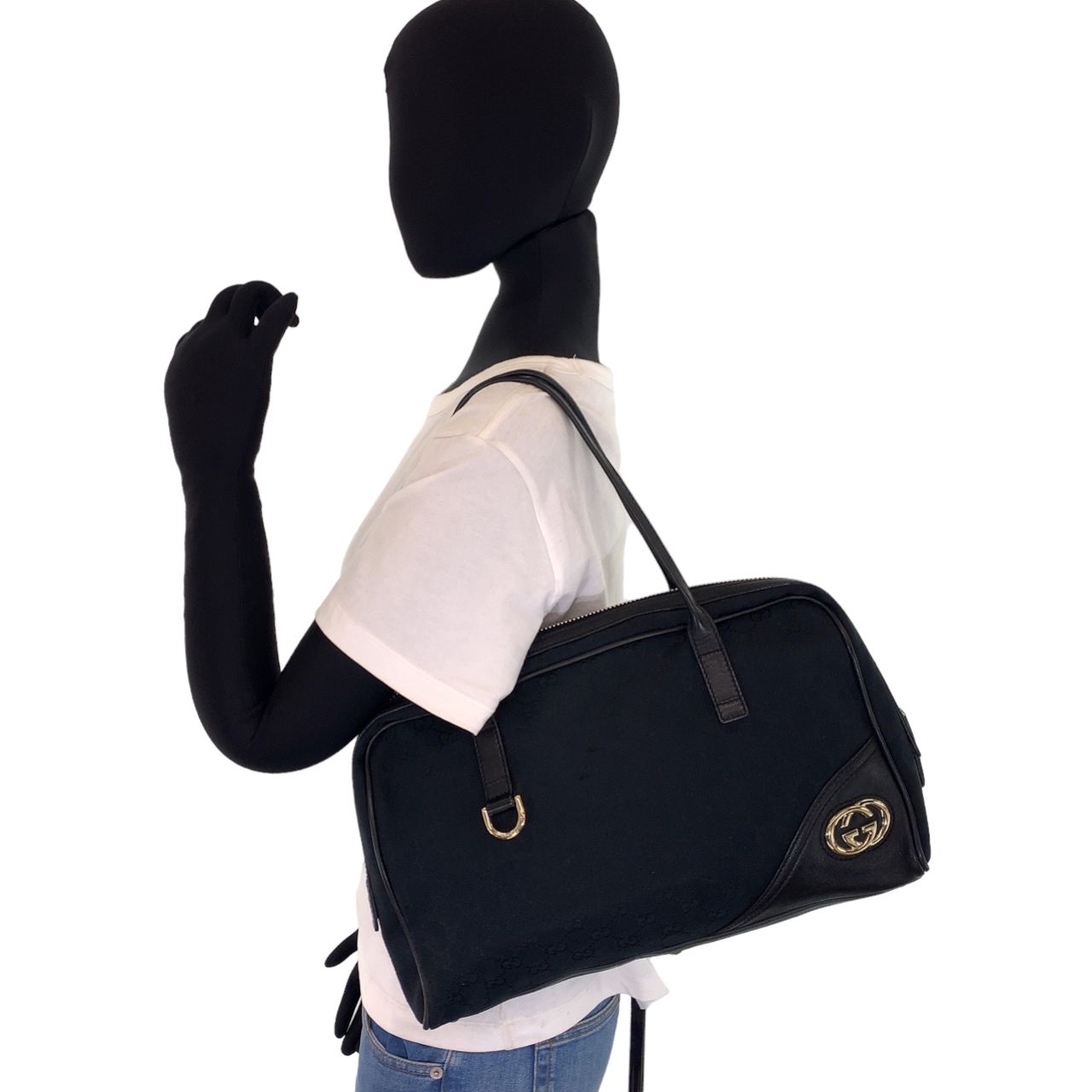 GUCCI グッチ ニューブリット GG柄 ブラック 黒 ゴールド金具 GG