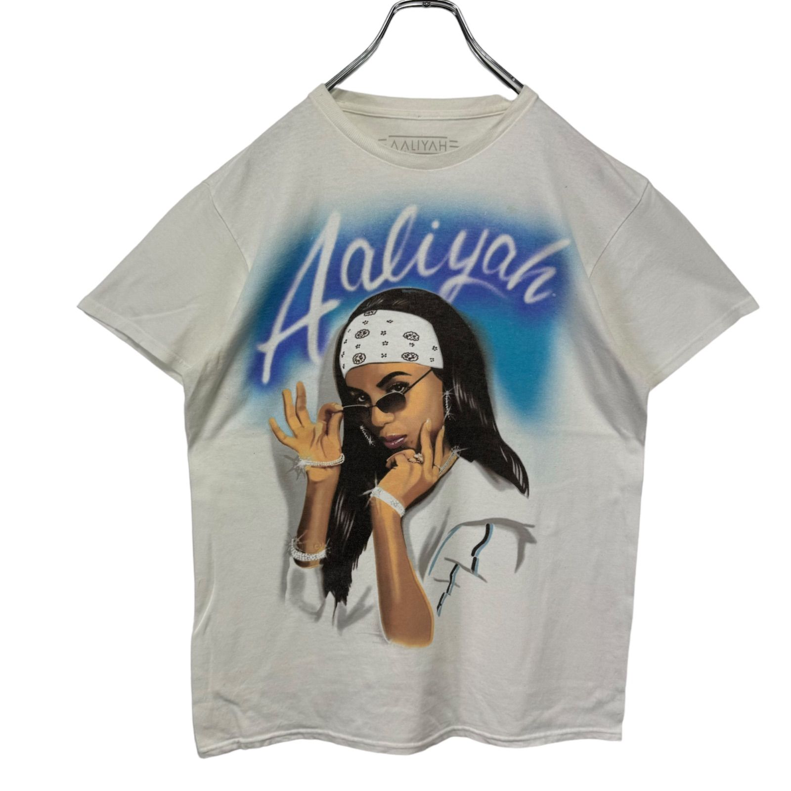 00s CROSS COLOURS AALIYAHアリーヤトリビュー Tシャツ Cross Colours x Aaliyah Baby Girl Black T-Shirt | Zumiez