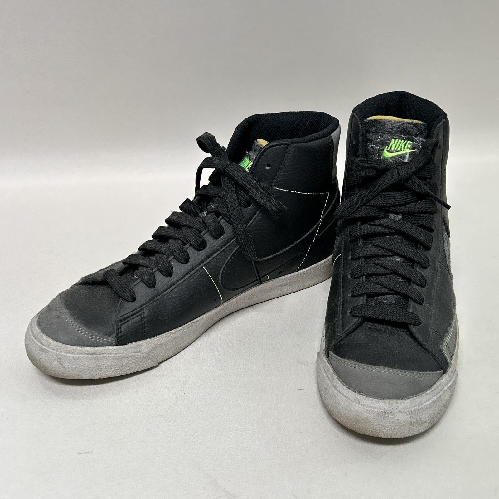 浜館80-2040】 【店舗併売品】 NIKE Blazer Mid 