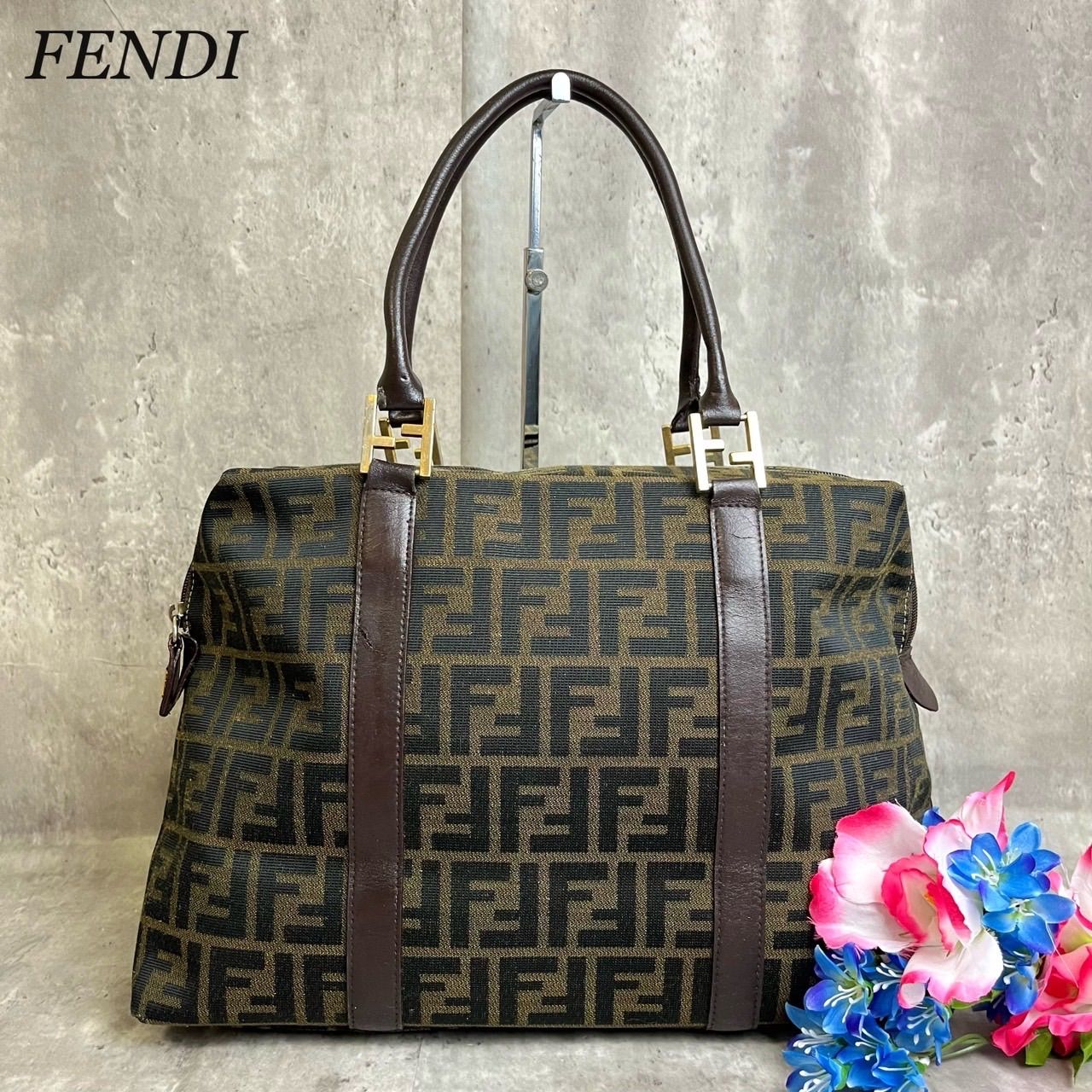 ✨良品✨ FENDI フェンディ トートバッグ ハンドバッグ ズッカ柄 FFロゴ 総柄 A4収納