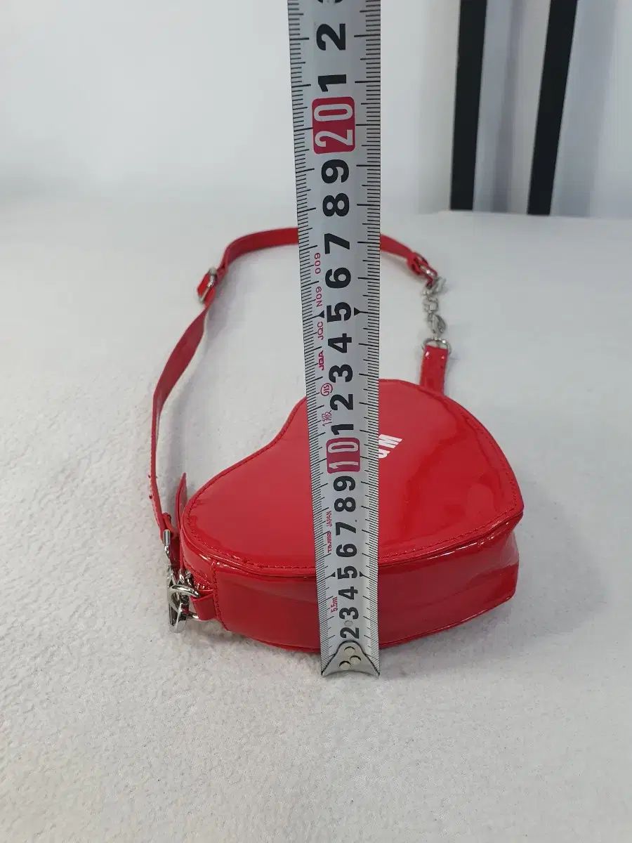 クロスボディバッグ ハート