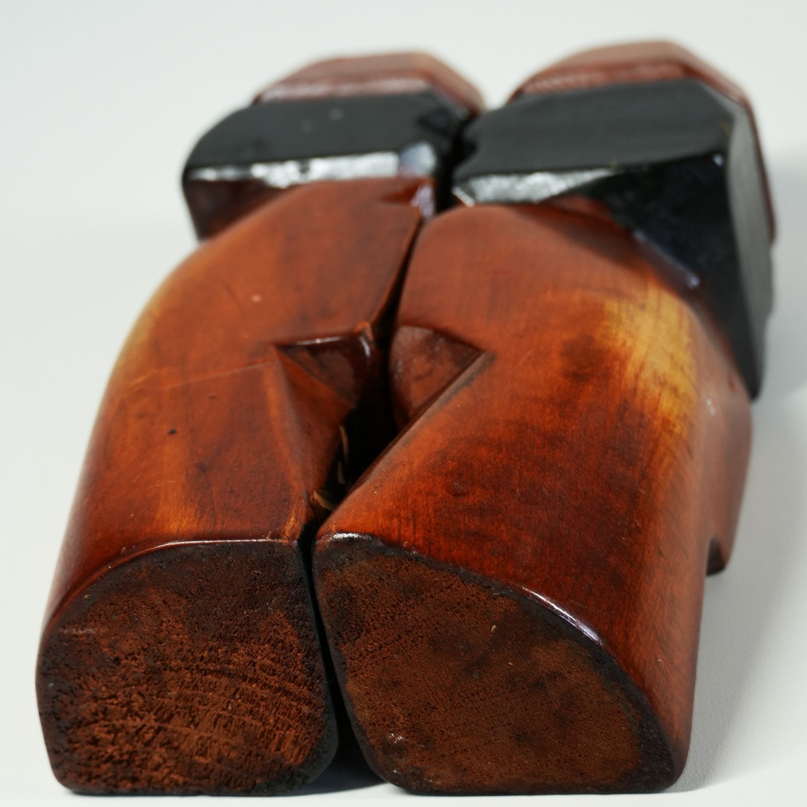 IM] ニポポ人形 木製人形 2体セット アイヌ木彫り 手彫り お守り 置物