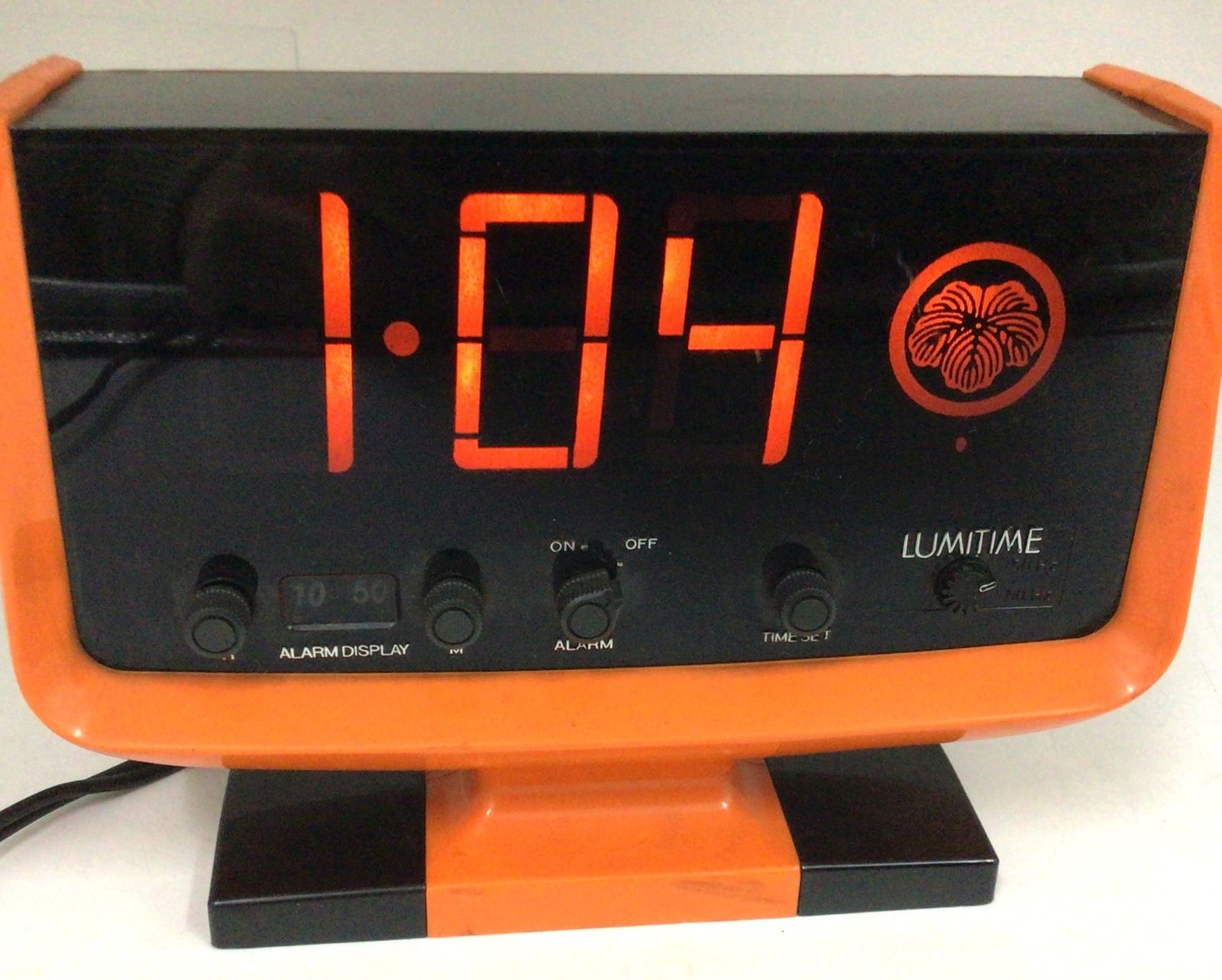 昭和レトロ　スペースエイジ　LUMITIME デジタル置時計 ルミタイム 昭和レトロ デジタル置き時計 ルミタイム LUMITIME カルテル スペース