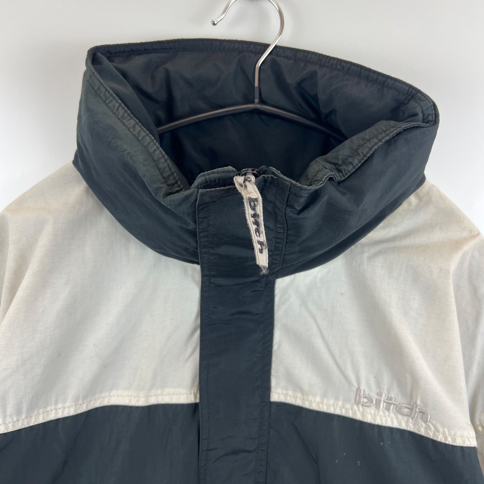 bitch skateboards girl ナイロンジャケット　アノラック 90's BITCH SKATEBOARDS ナイロンアノラックパーカー | 古着屋