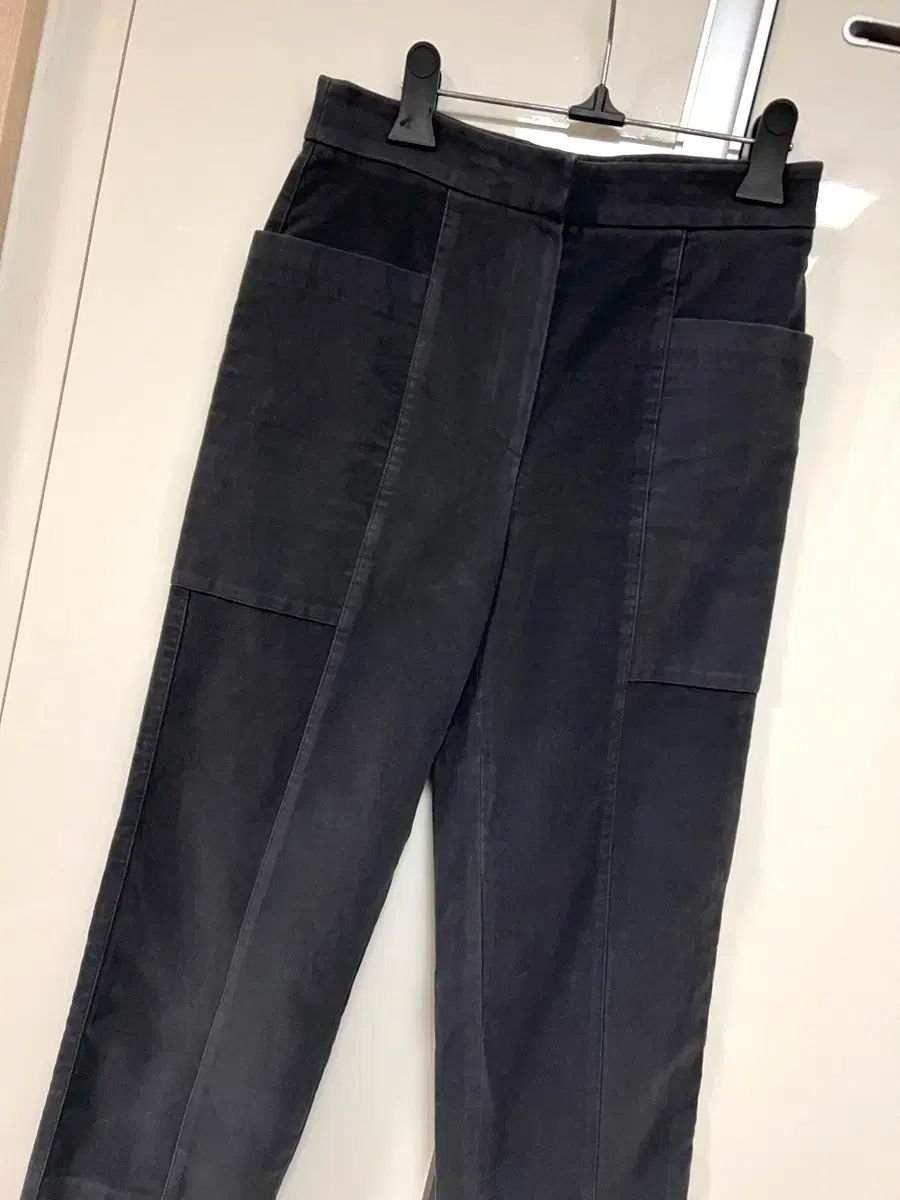 ☢ The HANDSOME the CASHMERE ポケット クロップド パンツ スラックス ズボン