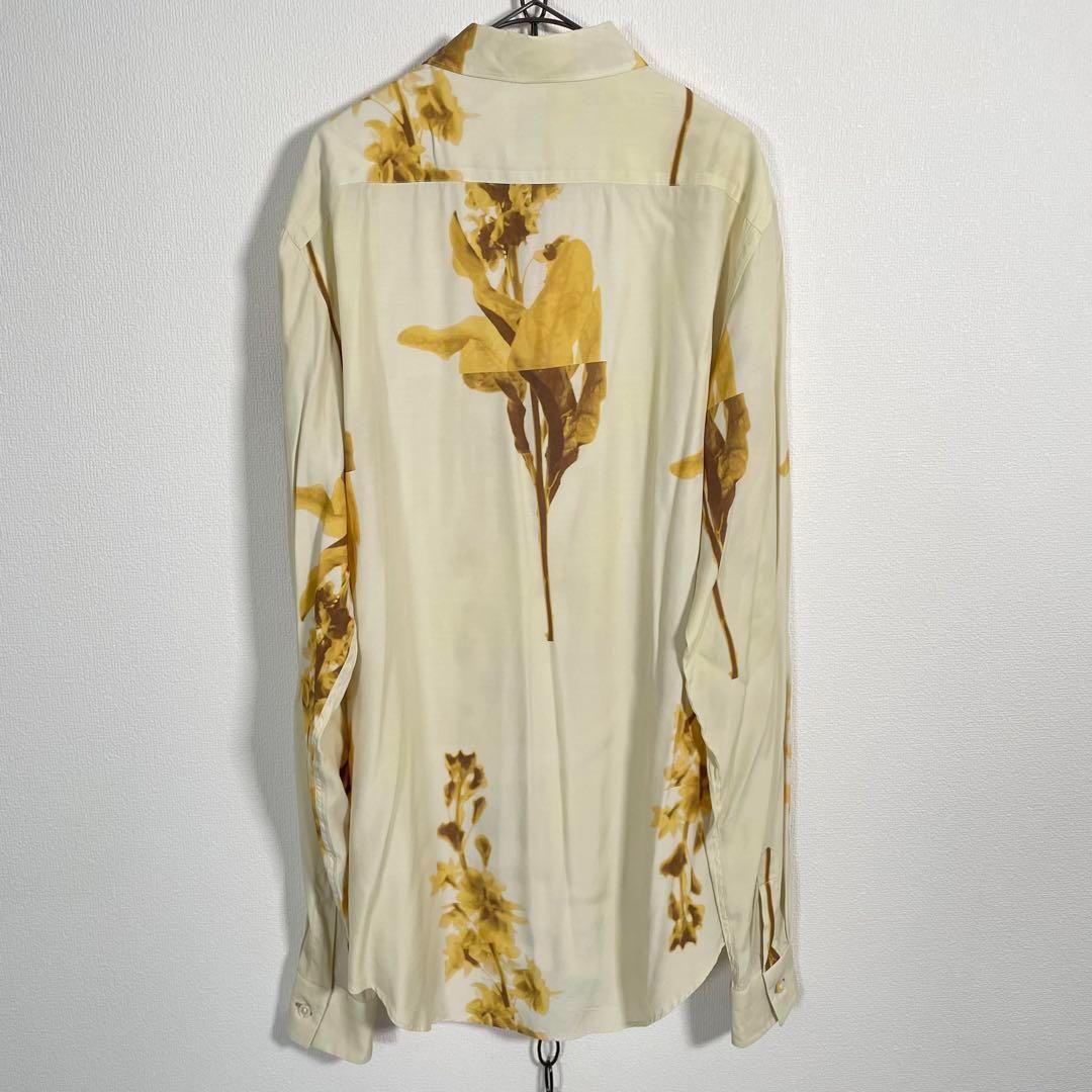 プリントシャツ 金ボタン