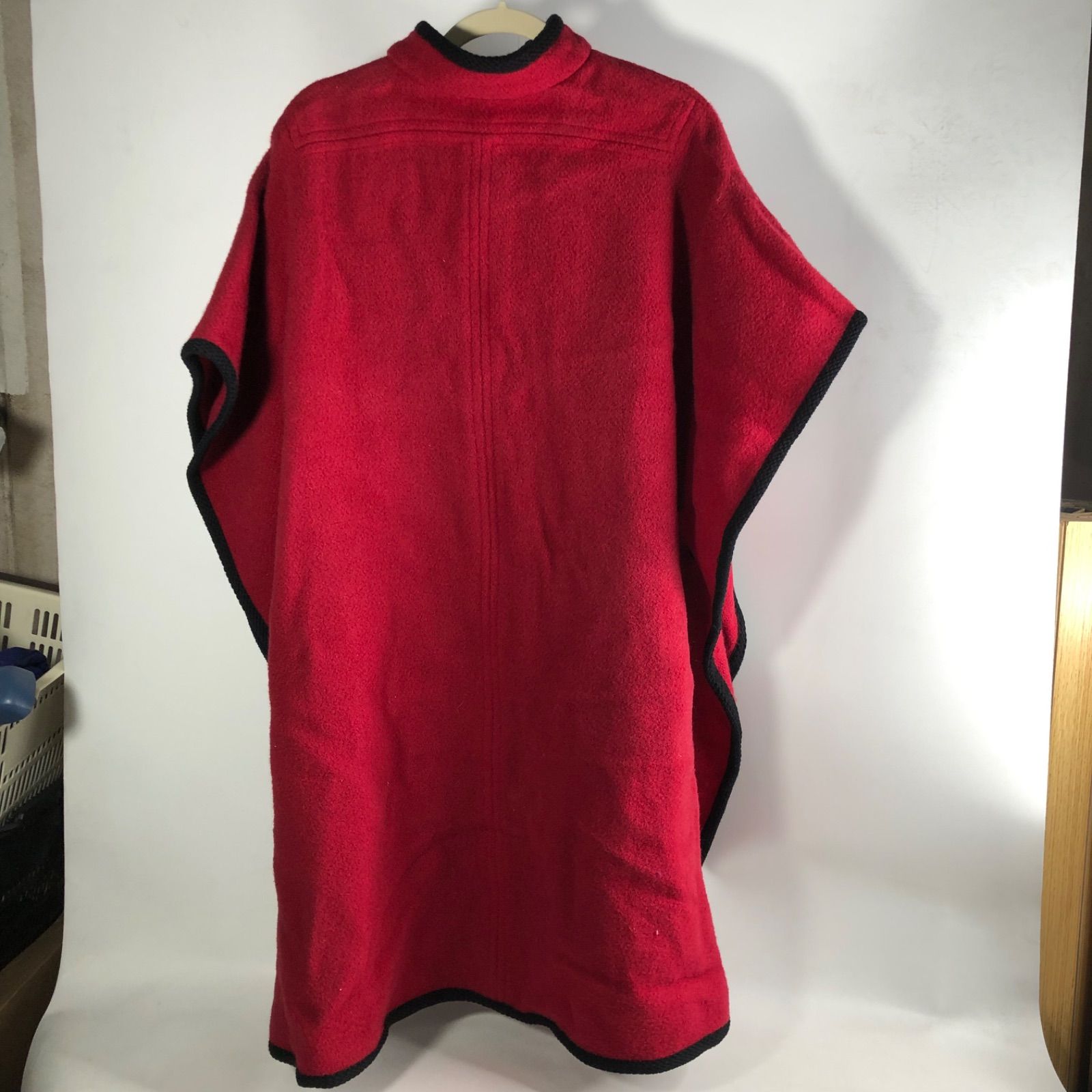 A0924-2-8 YVES SAINT LAUREN ポンチョ 赤い 冬 着丈95cm 身幅93cm