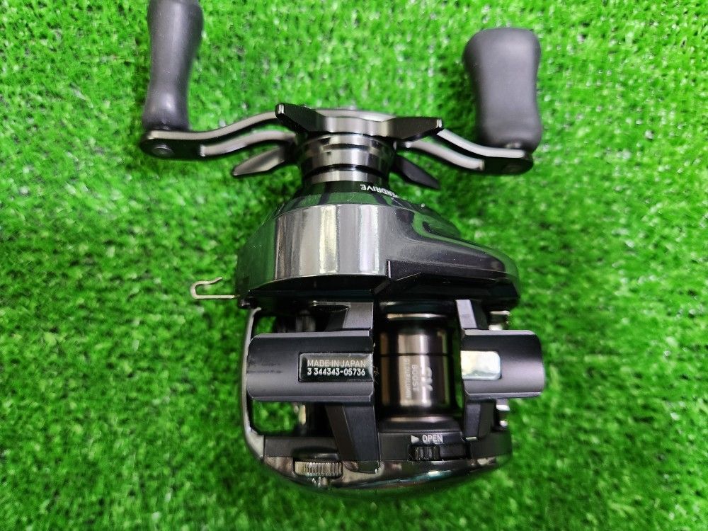 大東店 ダイワ 24スティーズ SV TW 100XH （箱無し） Daiwa ダイワ '24
