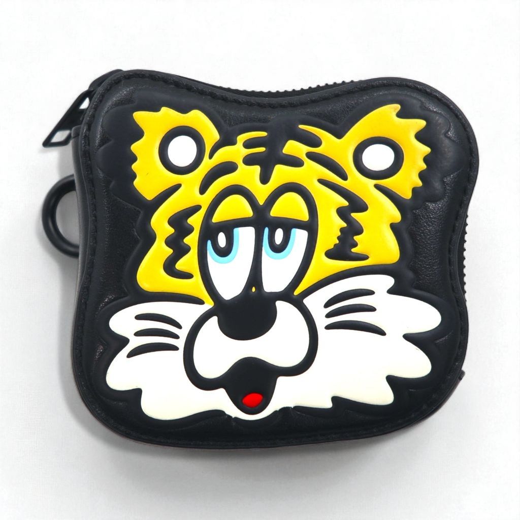 KENZO VERDY MARKET KENZO STAMP レザー パース KENZO（ケンゾー）の「'KENZO VERDY MARKET' KENZO Stamp レザー