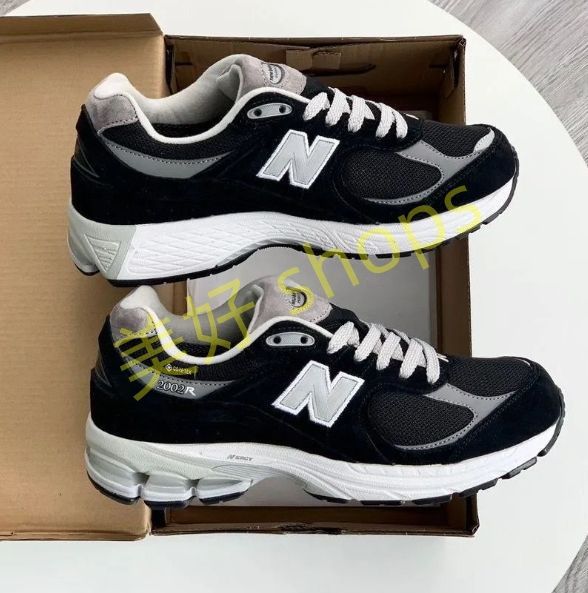 新品未使用 New Balance M2002R GTX D スニーカー - メルカリ