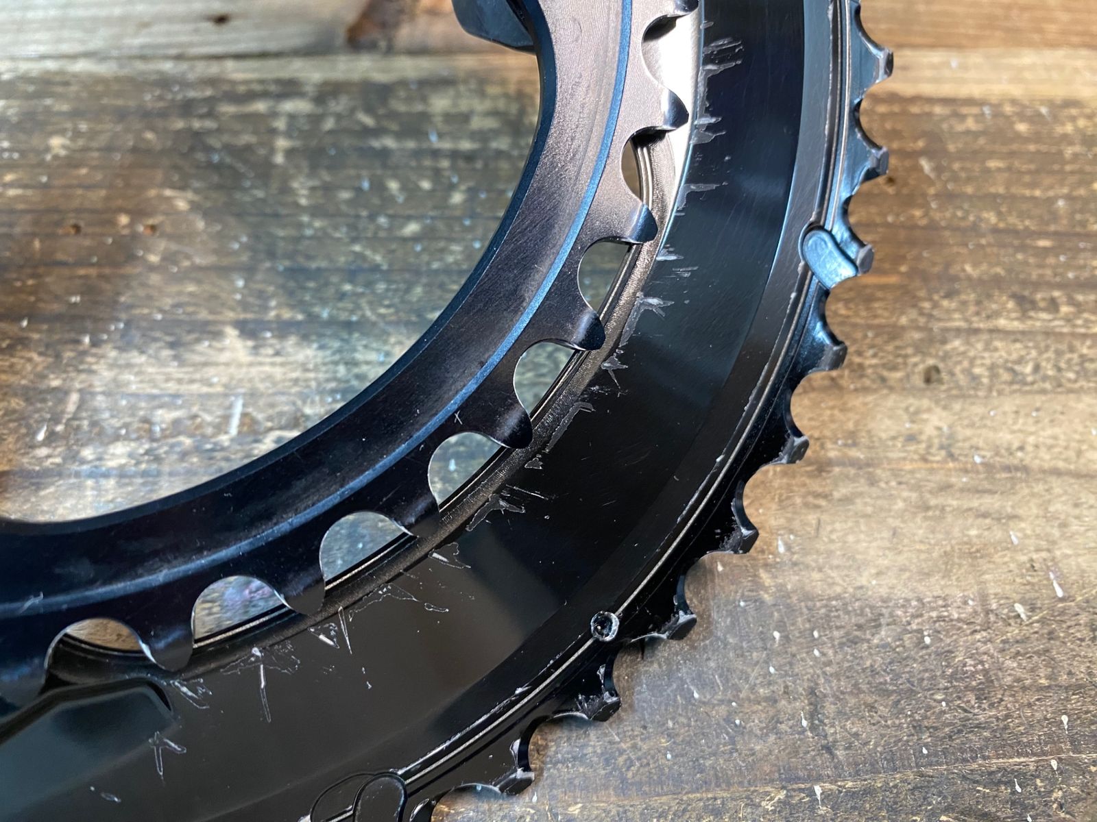 IS571 シマノ SHIMANO デュラエース DURA-ACE FC-R9270 チェーン