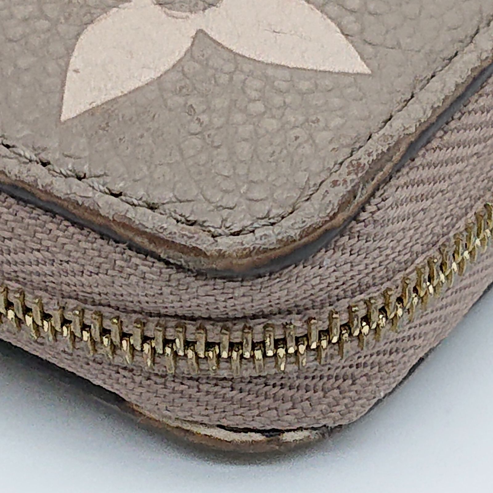 LOUIS VUITTON ルイヴィトン ジッピーコインパース コインケース