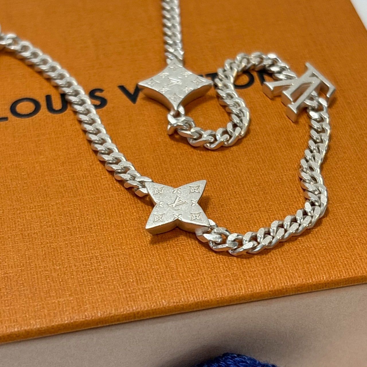 正規品・箱付き】LOUIS/VUITTON/LVスパイク ネックレス/MO1717