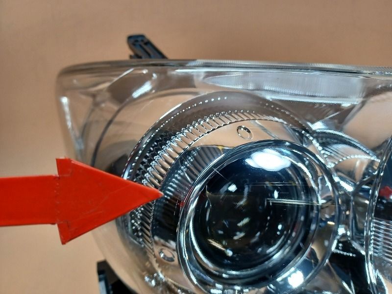 コーティング済 ウィッシュ ZGE25G 右ヘッドランプ ヘッドライト 1.8X イチコ 68-15 81130-68070 202 FFCRYSTALESIA_COM