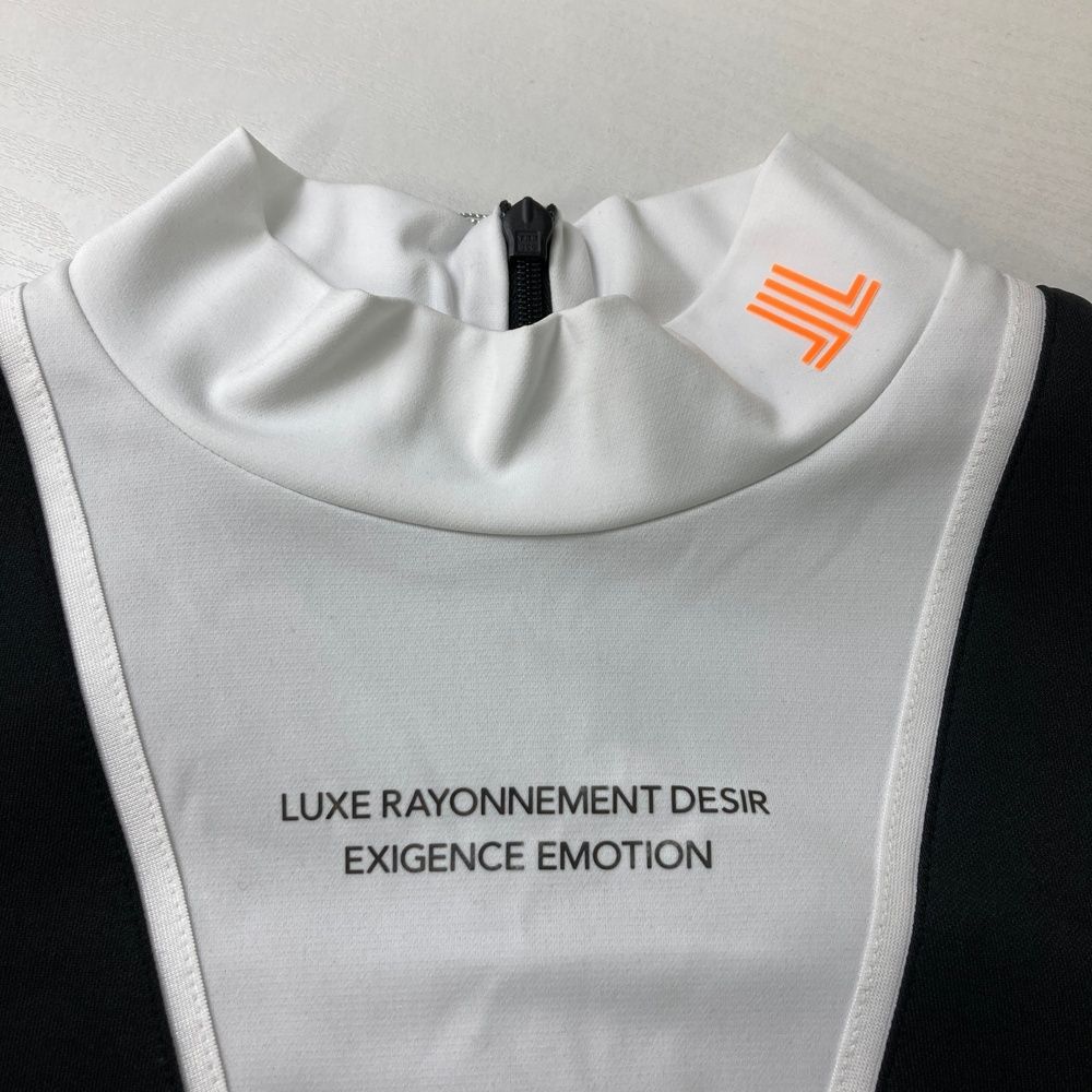 ハイネック 半袖ワンピース