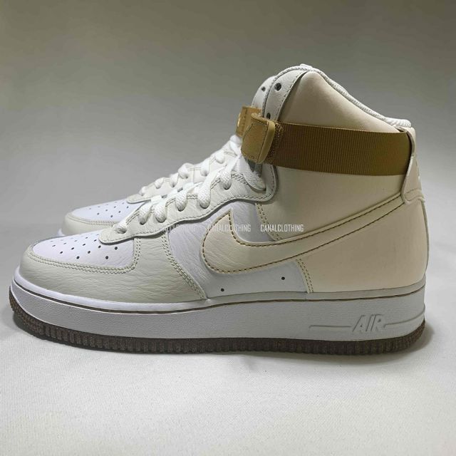 新品！NIKE AIR FORCE 1 HIGH '07 LV8 EMB DX4980-001 ナイキ エア