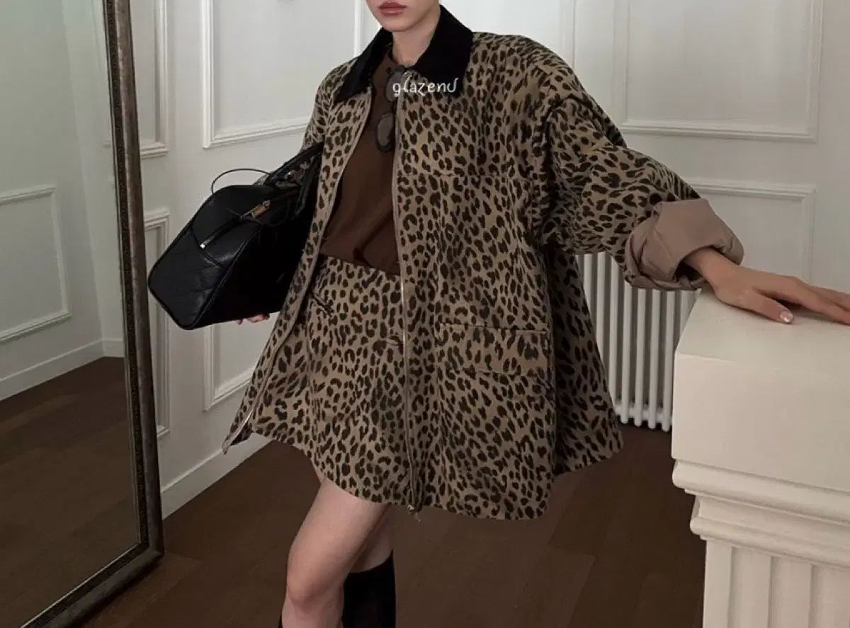 ミニスカート ベージュ