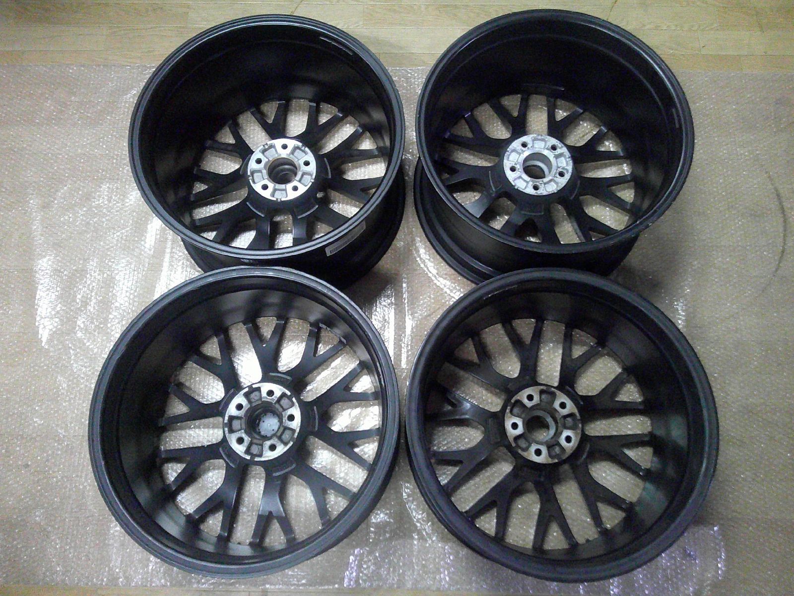 リクタク様ポルシェ マカン BBS★ RS Spider 純正95B 20インチ PORSCHE ポルシェ マカン 20インチRS Spider 95B BBS - メルカリ