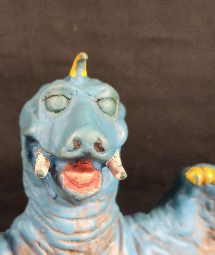 マスダヤ 世紀の大怪獣ウルトラQ ペギラ 青 手踊り人形 185mm