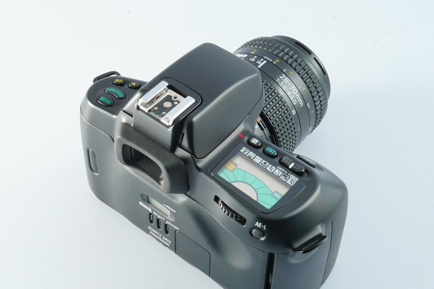 Nikon ニコン F70 (N70) + AF NIKKOR 28-70mm F/3.5-4.5 D AF フィルム
