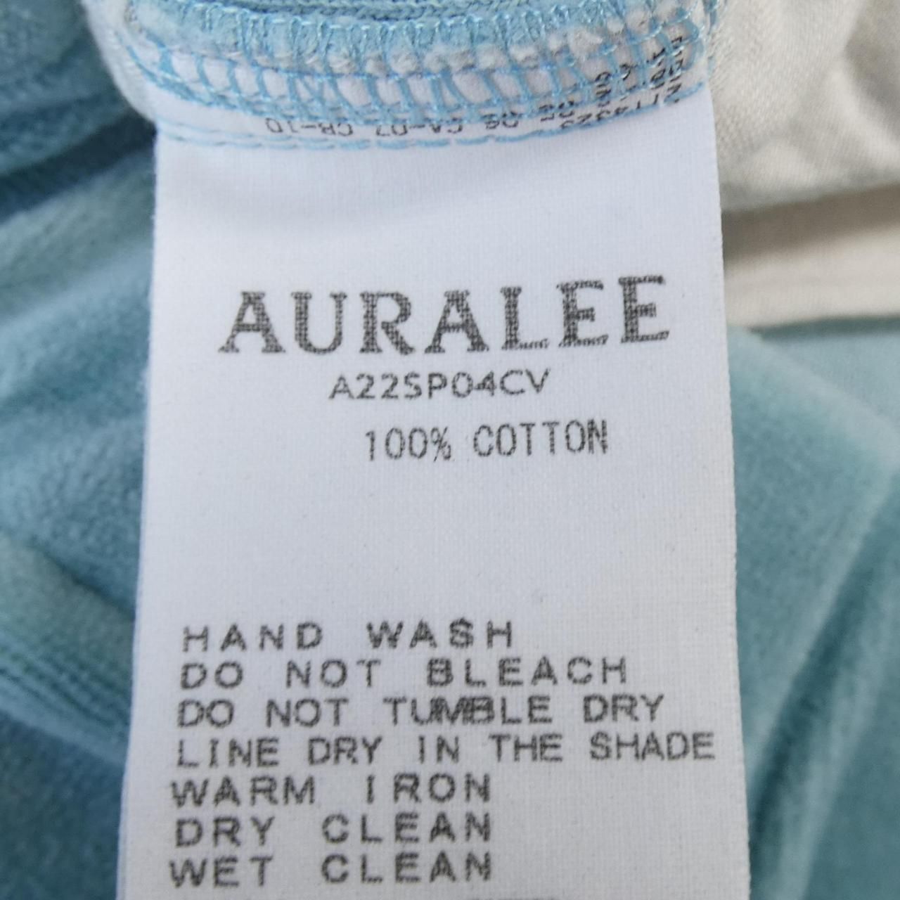 オーラリー AURALEE