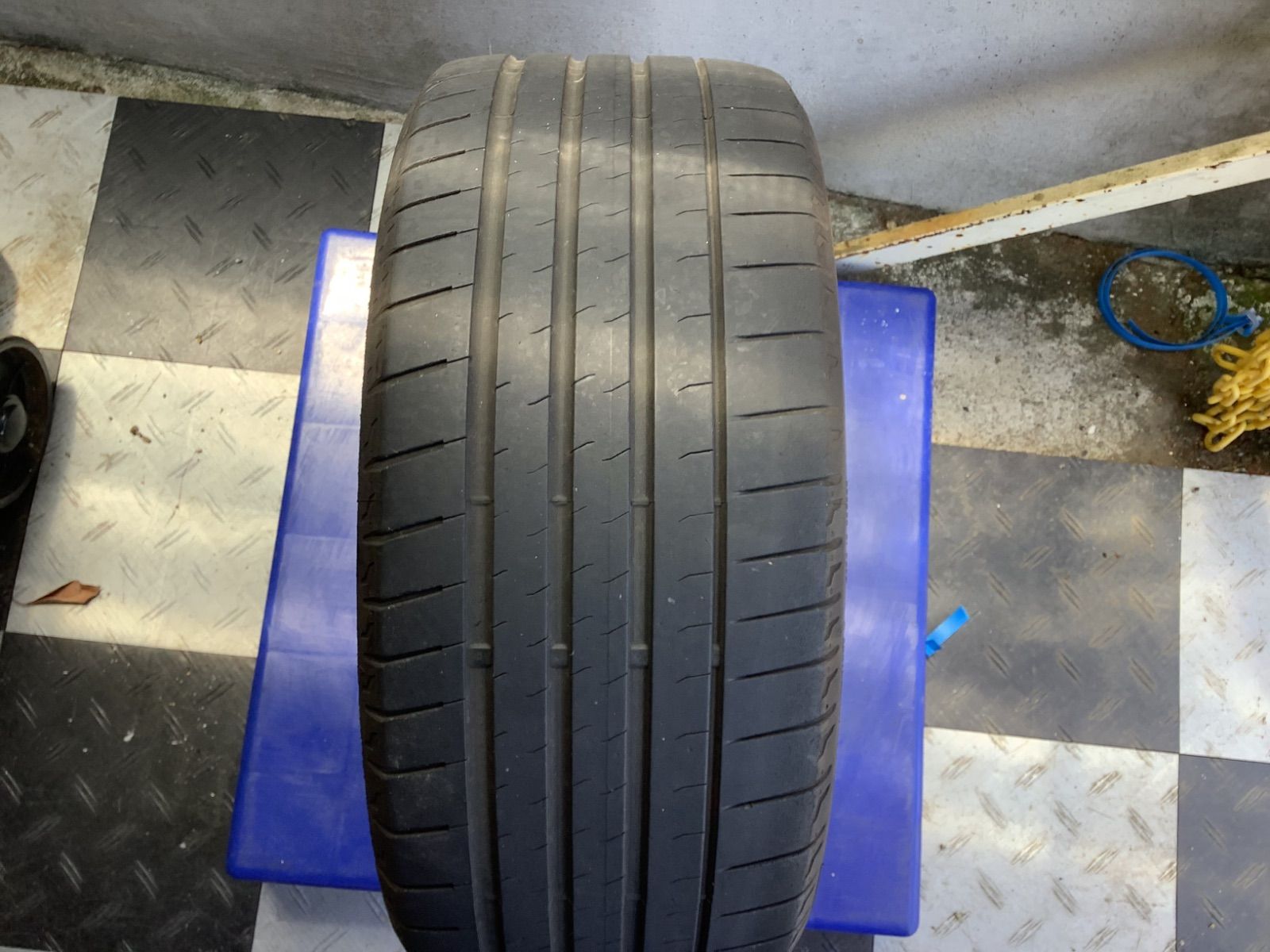 送料込み] 235/40R18 95Y 2023年製 BRIDGESTONE POTENZA SPORT