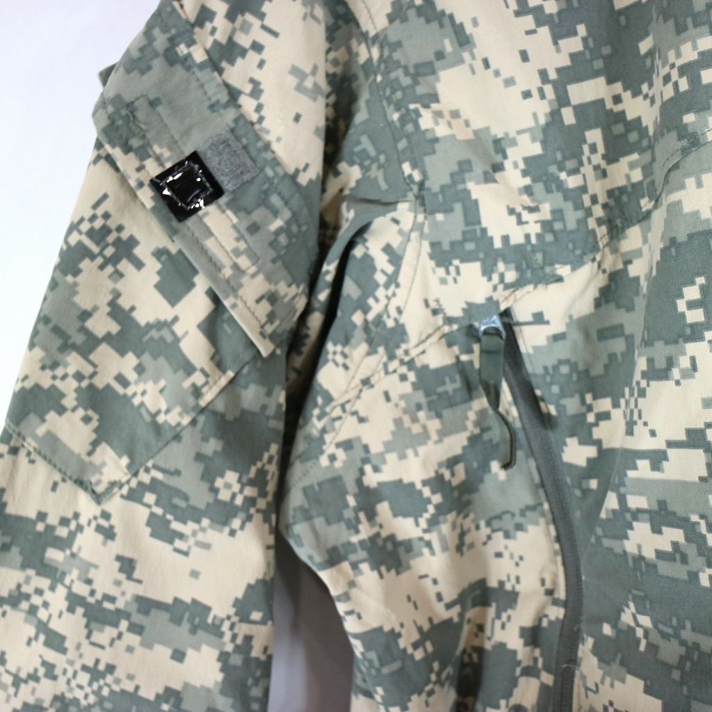 2000年代～ 米軍実物 U.S.ARMY ECWCS GEN3 Level4 ミリタリー 戦闘服 アウター デジタルカモ (メンズ L) 中古 古着  O0182