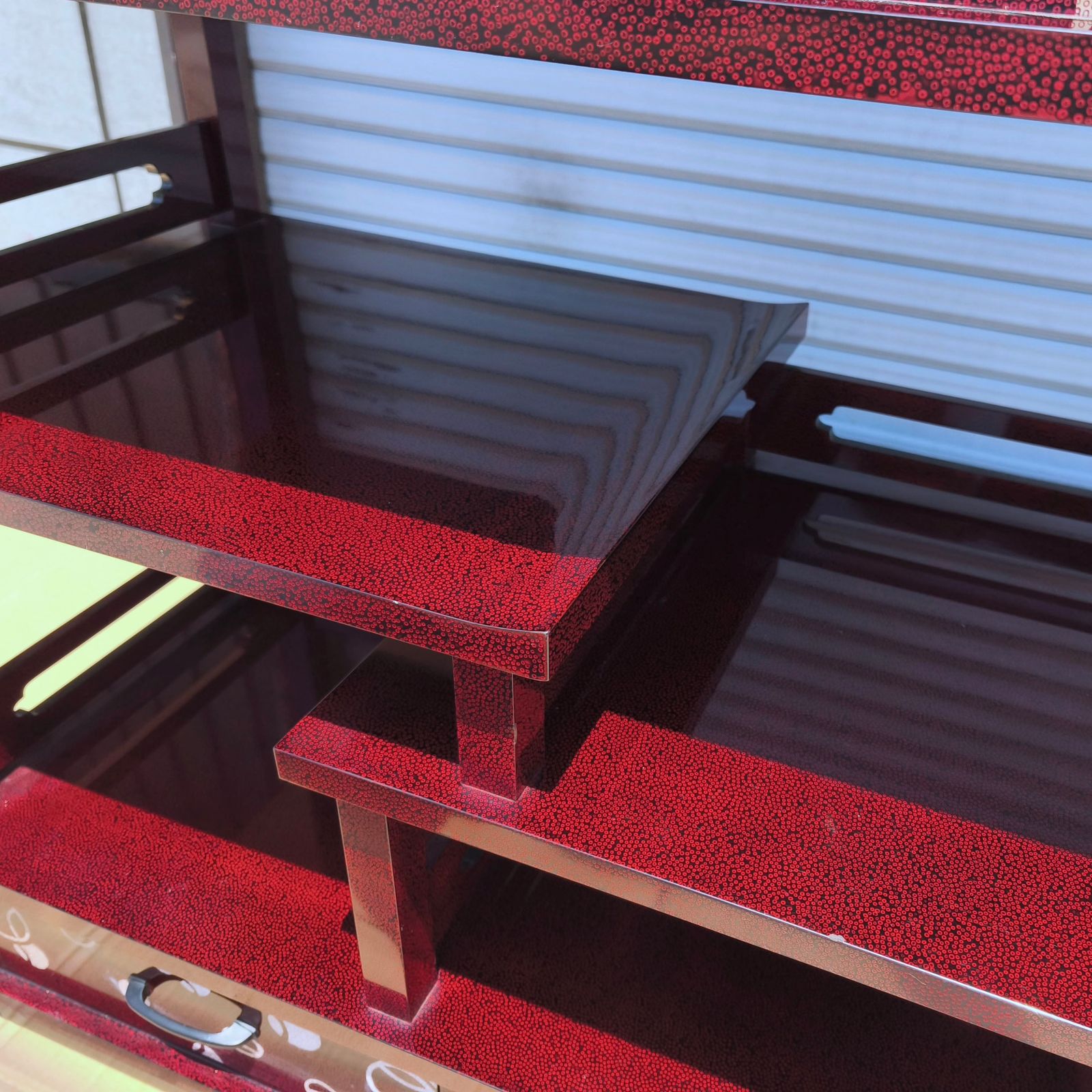 津軽七々子塗飾り棚☆希少極美品未使用品4月31日迄御値引き販売中 津軽七々子塗飾り棚☆希少極美品未使用品4月31日迄御値引き販売中