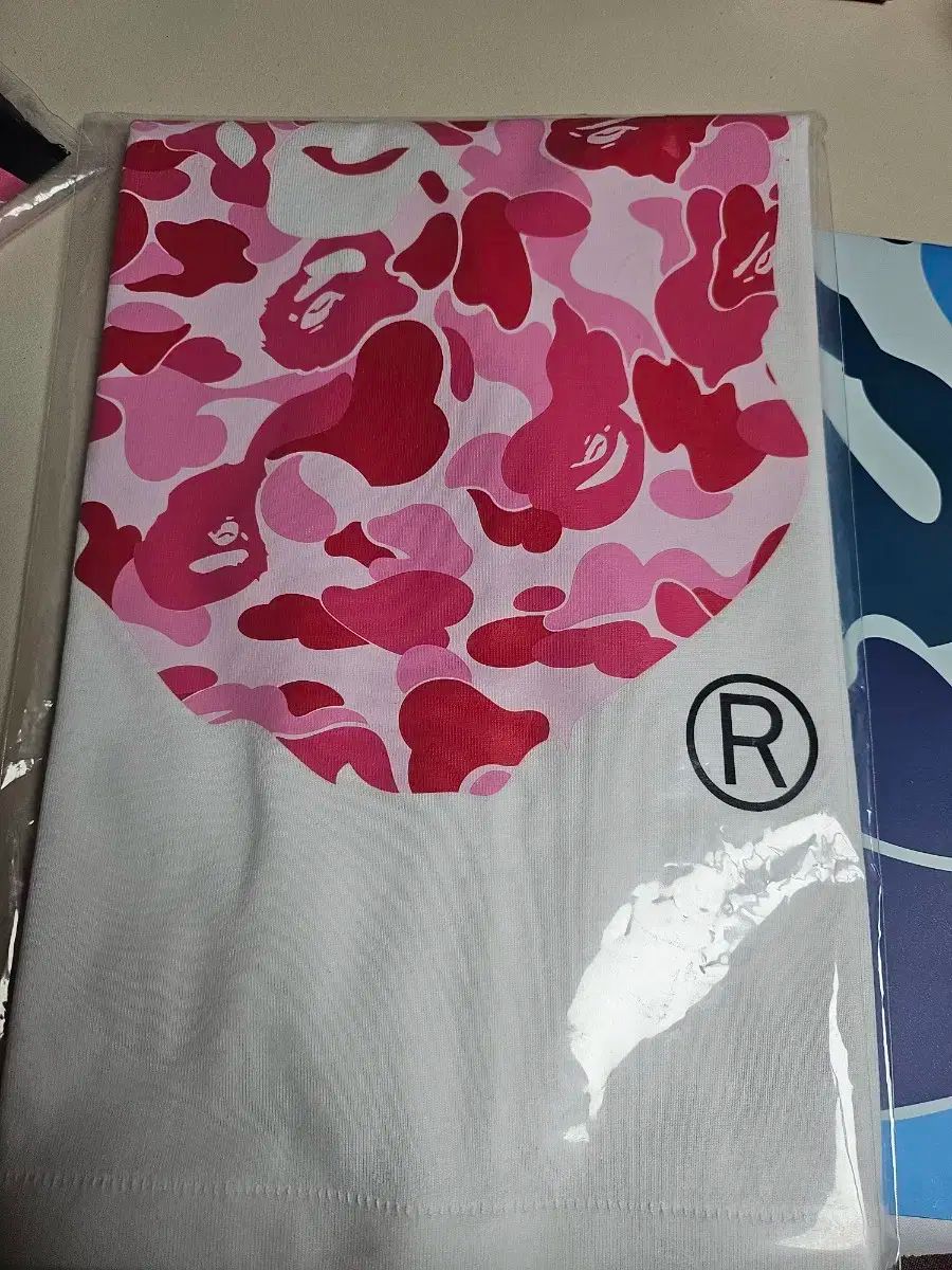XS