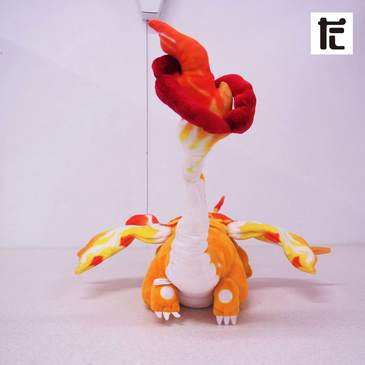 ポケモンセンター限定　リザードン　キョダイマックスリザードン ぬいぐるみタグ付き リザードン ぬいぐるみ キョダイマックス 特大 38㎝ リボン袋付
