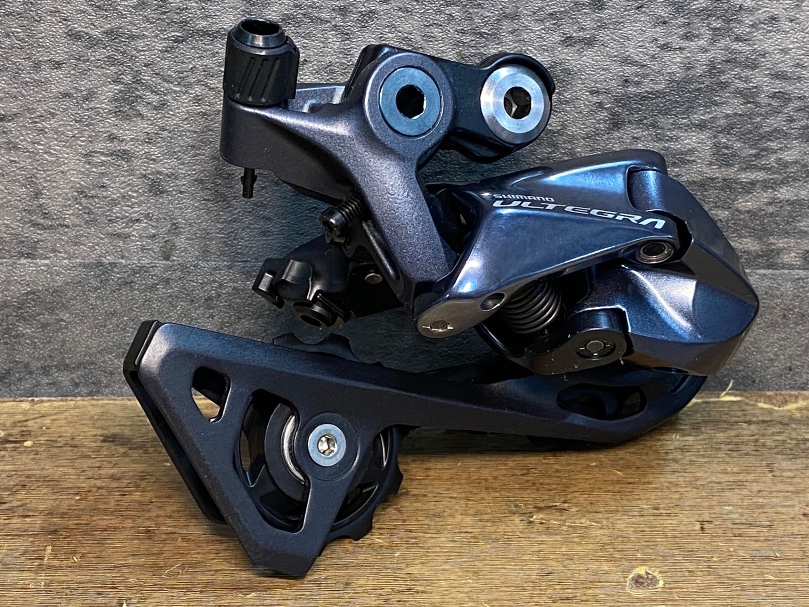 SHIMANO 「シマノ」 ULTEGRA RD-R8000 SS リアディレイラー