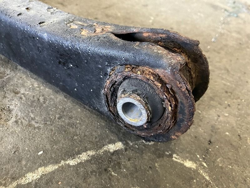 中古】 プロボックス NCP55V リアアクスルホーシング・デフホーシング  