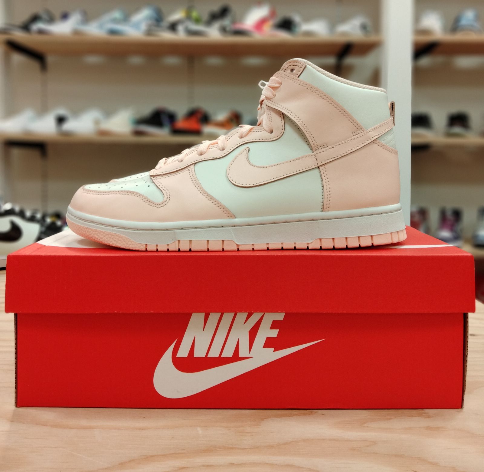 NIKE WMNS DUNK HIGH "CRIMSON TINT"24.5cm