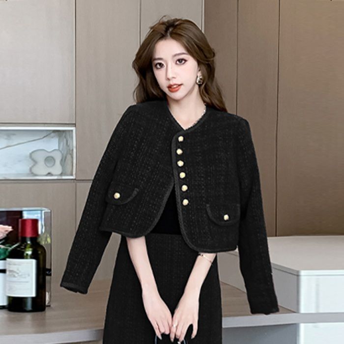 EPOCA スーツセットアップ　ノーカラージャケット　スカート　ブラック EPOCA スーツセットアップ ノーカラージャケット スカート ブラック