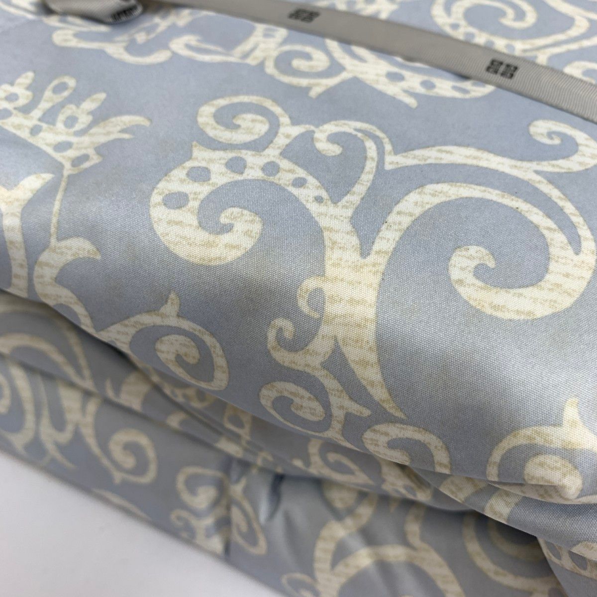 新品　ジバンシー 洗える羽毛肌掛ふとん GIVENCHY ジバンシィ 洗える羽毛肌掛ふとん 4Gロゴ/ダウン50