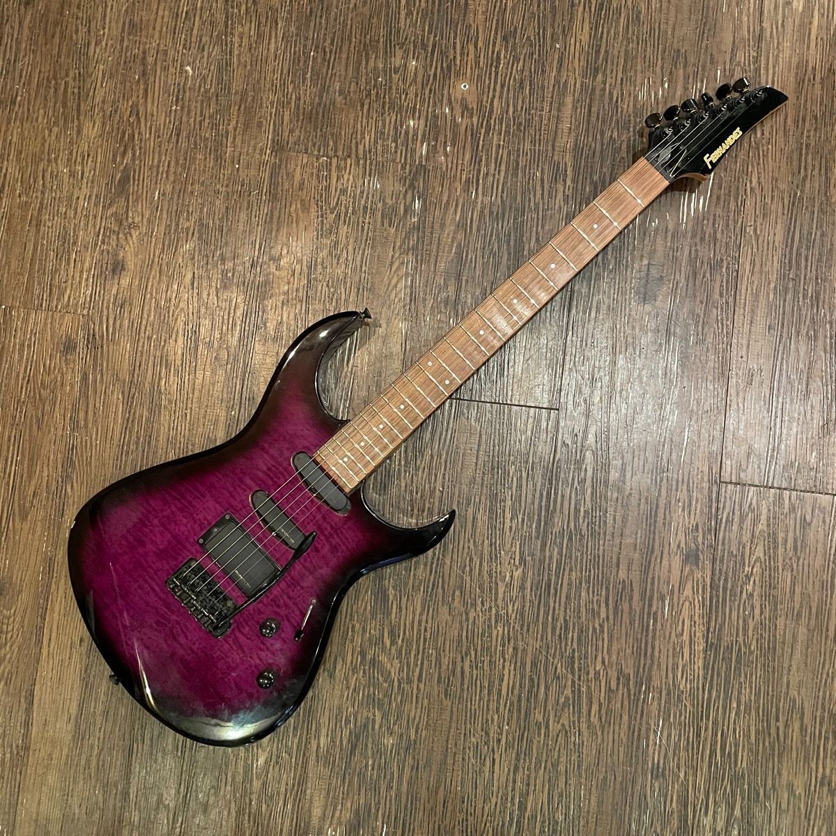 Fernandes FGZ-400 Electric Guitar フェルナンデス エレキギター