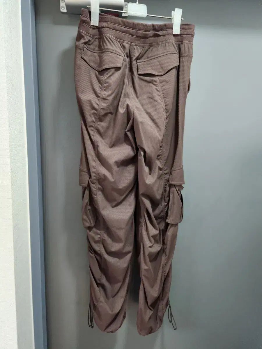 ルルレモン Dance Studioカーゴパンツ Asia Fit M lululemon