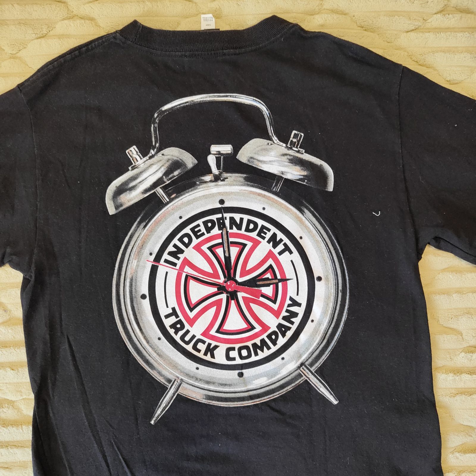 THRASHER INDEPENDENT スラッシャー インディペンデント 長袖Tシャツ 