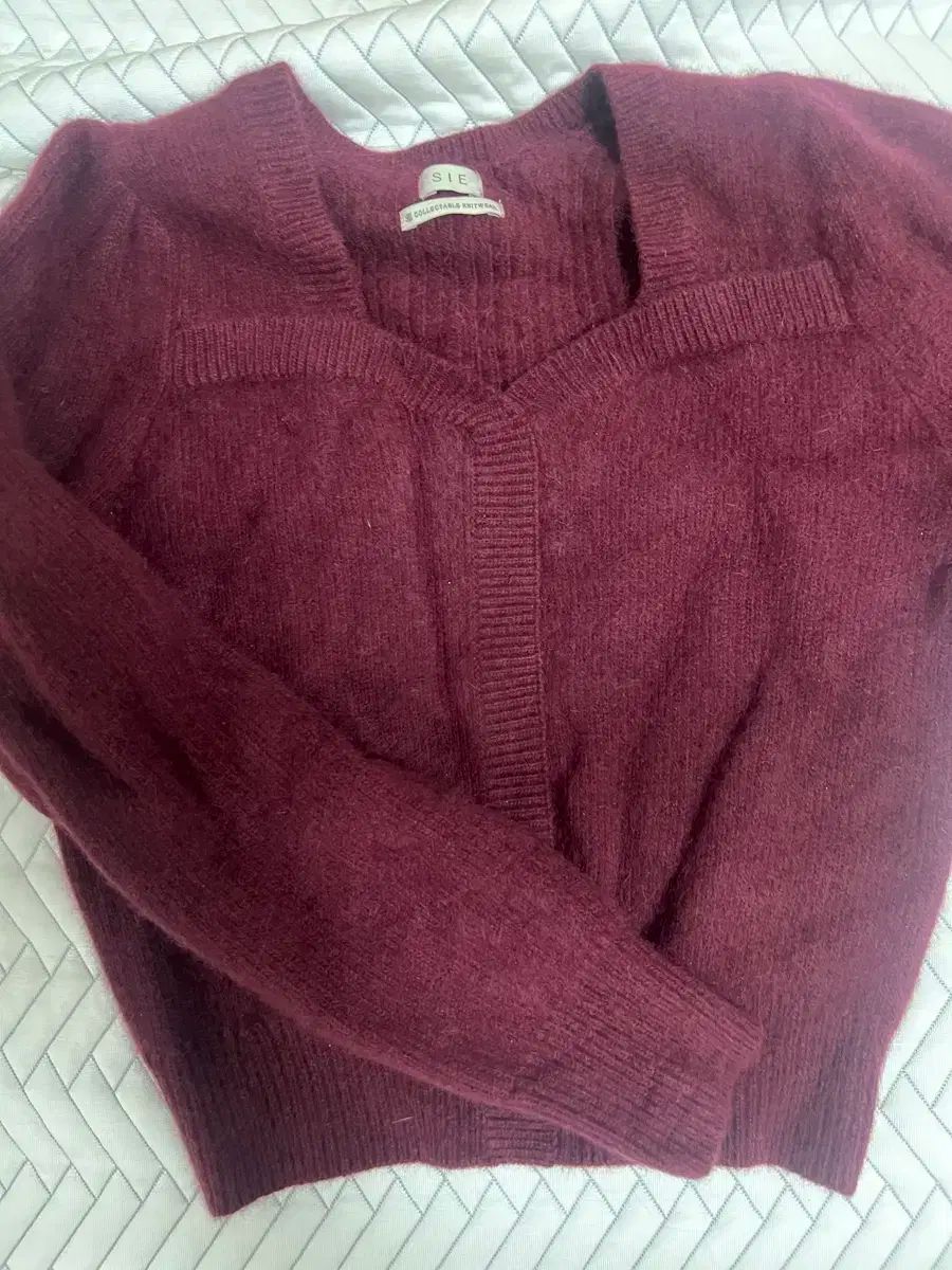 SIE シエ ネリア 形状 パフ ニット セーター バーガンディー