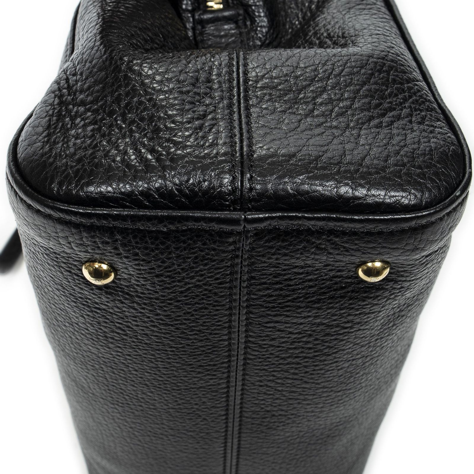 フェンディ小カメレオントート黒スパイクカーフスキンレザーA