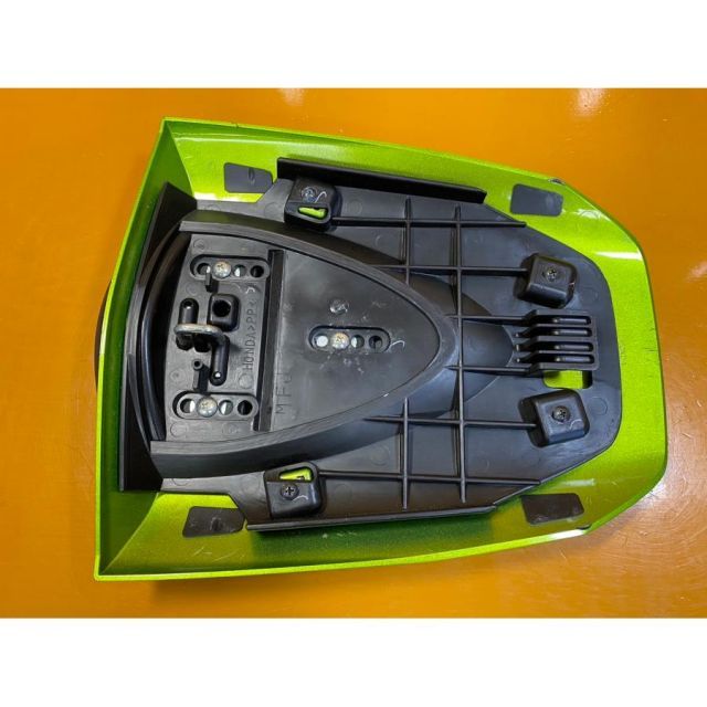 CBR600RR PC40