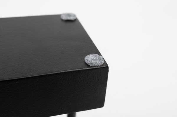 四角 W27×D10×H40cm