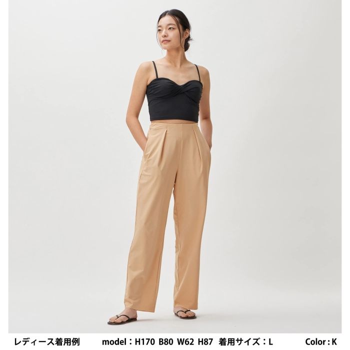 Speedo Top Crop 新品・5営業日で発送Speedo(スピード) 色 Women's (SFW72333) SF_E_CROP_TOPS USA | Bound Black Highneck FLU3NTE Logo and